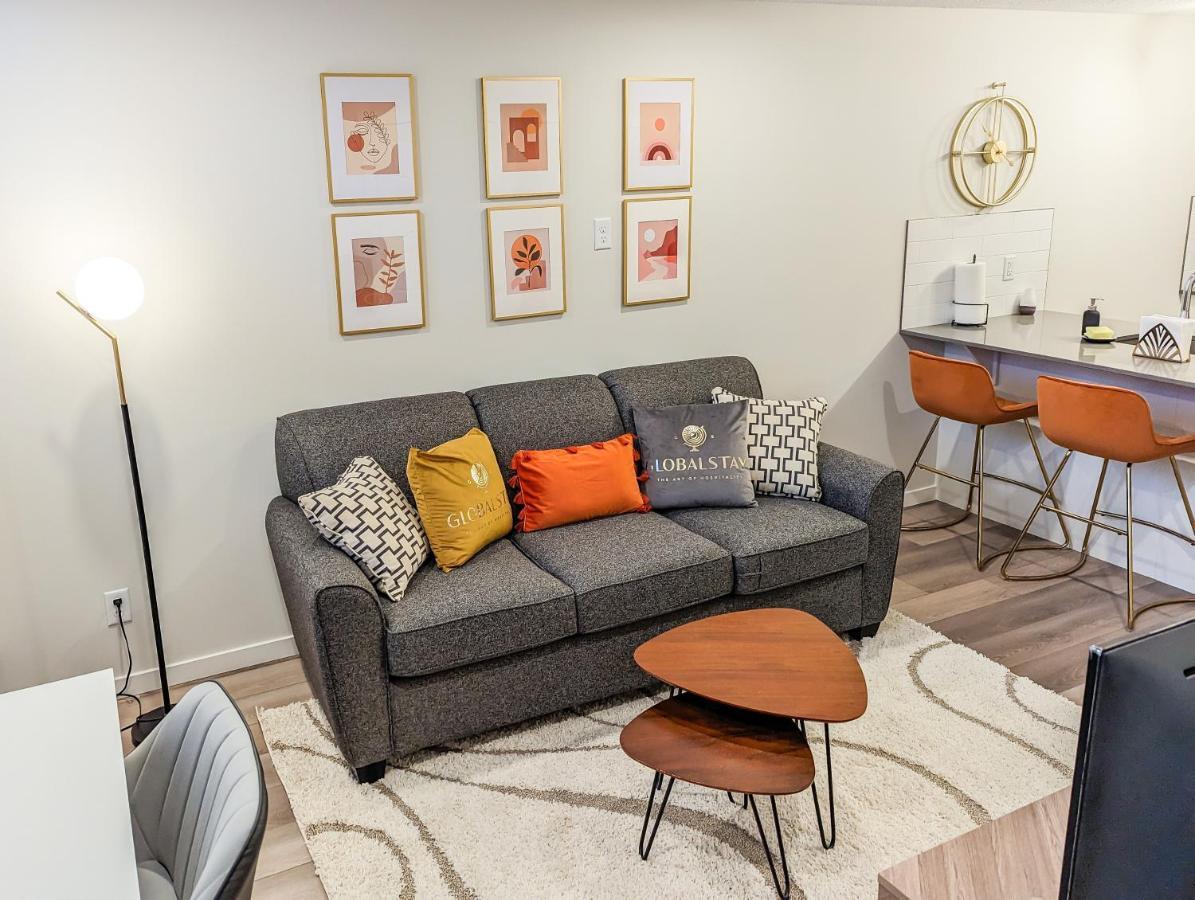 Globalstay New Apartments In Cranbrook Free Street Parking Calgary Zewnętrze zdjęcie
